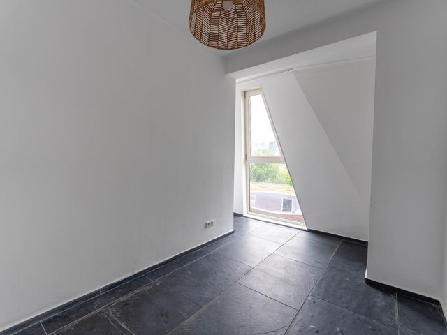 Kruisplein 608, Rotterdam