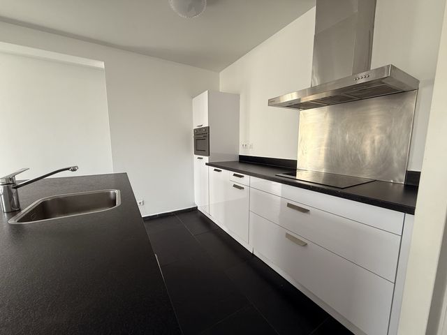 Kruisplein 608, Rotterdam