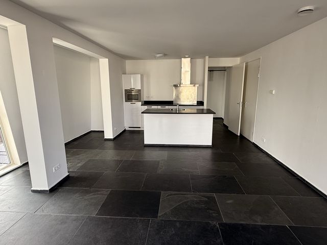 Kruisplein 608, Rotterdam