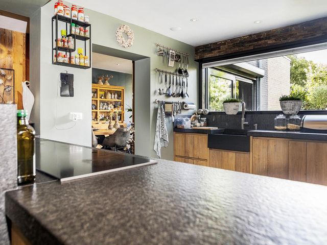 Loosdorpstraat 6, Tilburg