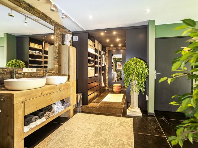 Loosdorpstraat 6, Tilburg