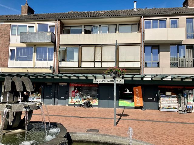 Het Ruim 44, Dronten