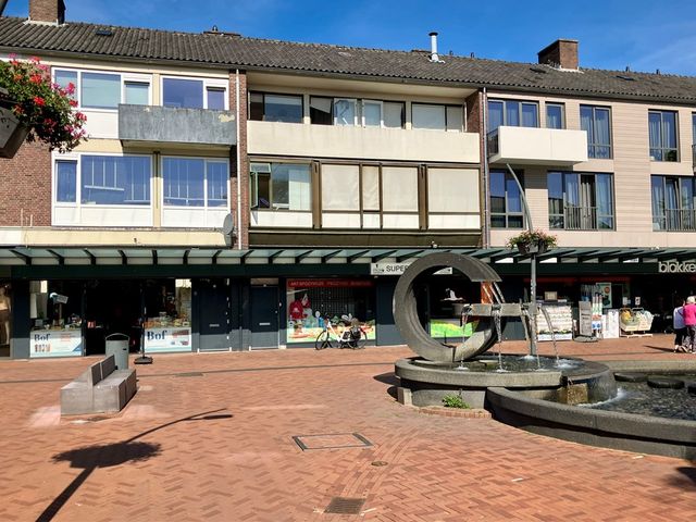 Het Ruim 44, Dronten