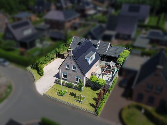 Wijmaheerd 25, Marum