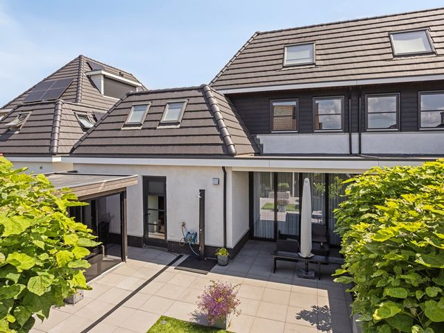 Overstag 3, Bunschoten-Spakenburg