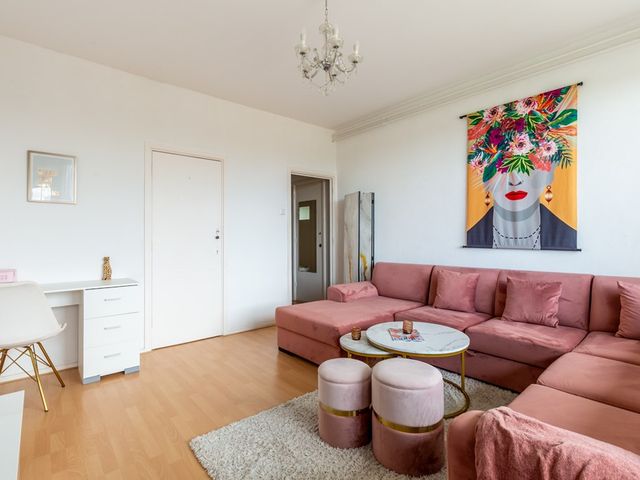 Burgemeester de Vlugtlaan 325, Amsterdam