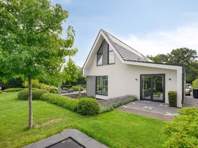 Cuneraweg 350, Rhenen