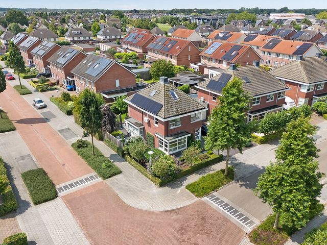 Molckenbourstraat 1, Hardenberg