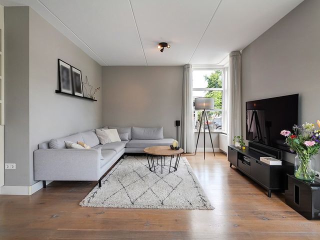 Molckenbourstraat 1, Hardenberg