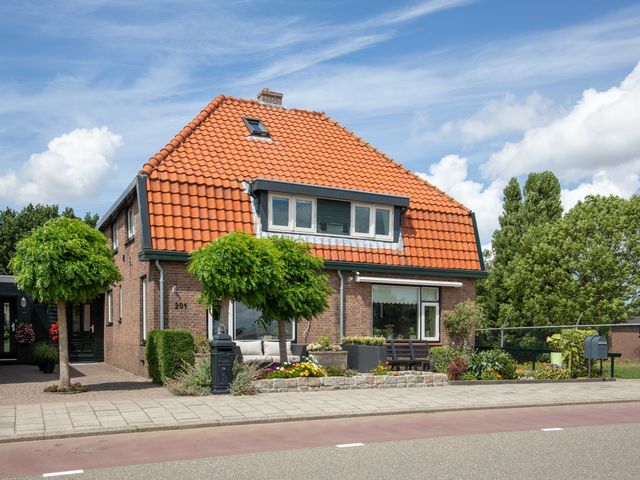 Aalsmeerderdijk 201, Aalsmeerderbrug