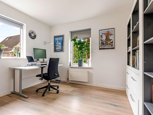 Beukenhof 217, Lelystad