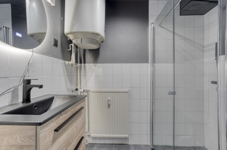Planetenhof 32B