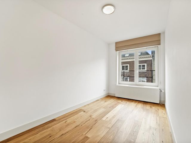 Noordeinde 89A, 'S-Gravenhage