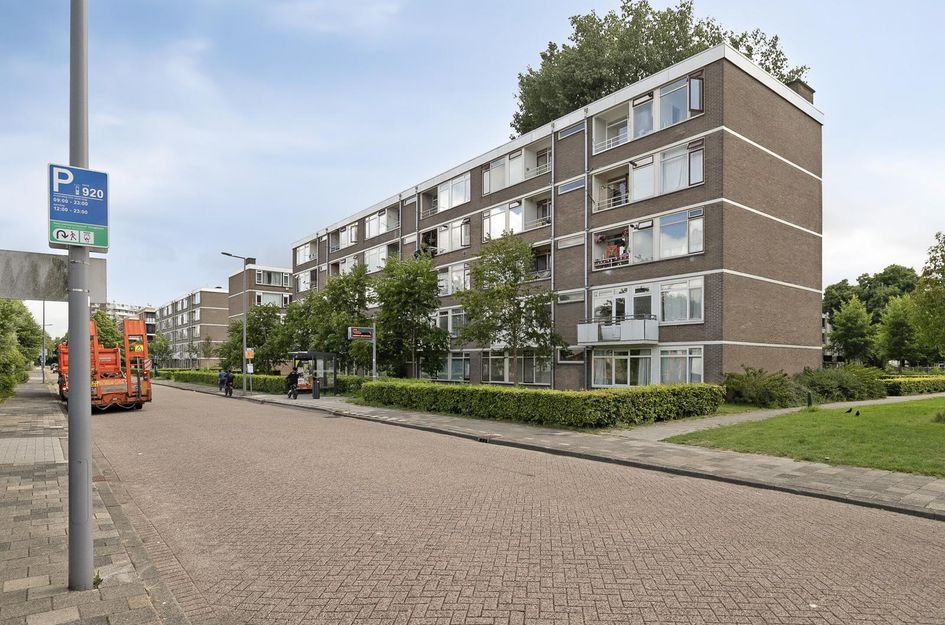 Menno ter Braakstraat 94