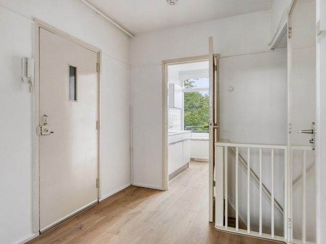 Menno ter Braakstraat 94, Rotterdam