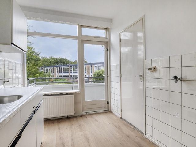 Menno ter Braakstraat 94, Rotterdam