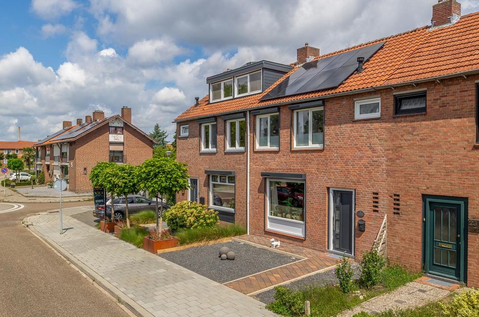 von Hundtstraat 21