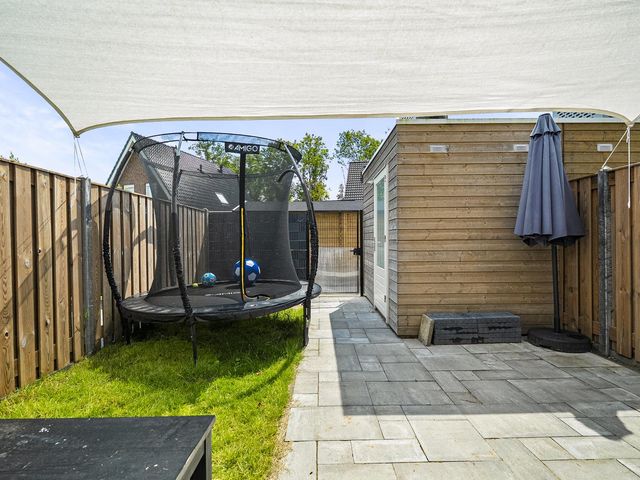 Kastanjehout 8A, Julianadorp