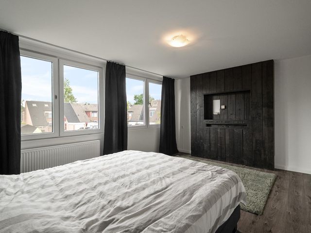 Doorzwin 1146, Julianadorp