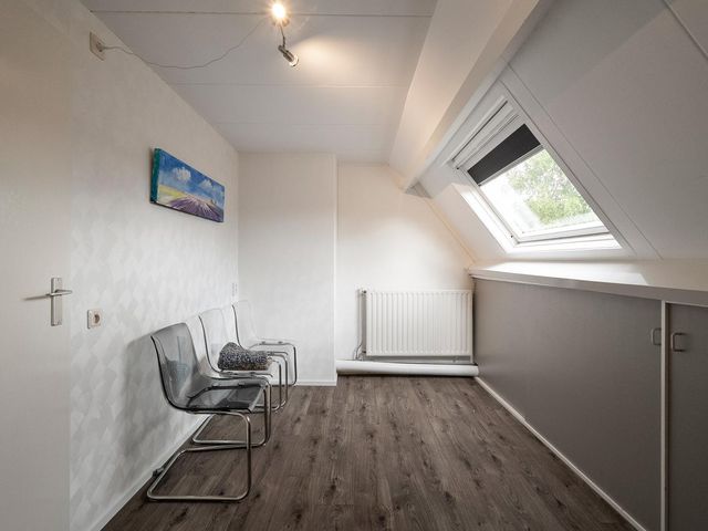 Doorzwin 1146, Julianadorp