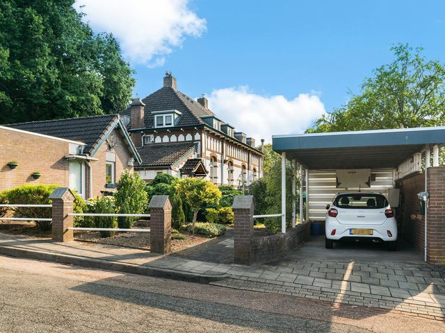 Onze-Lieve-Vrouwestraat 2, Landgraaf