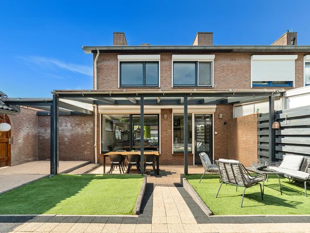 Julianastraat 26, Merkelbeek