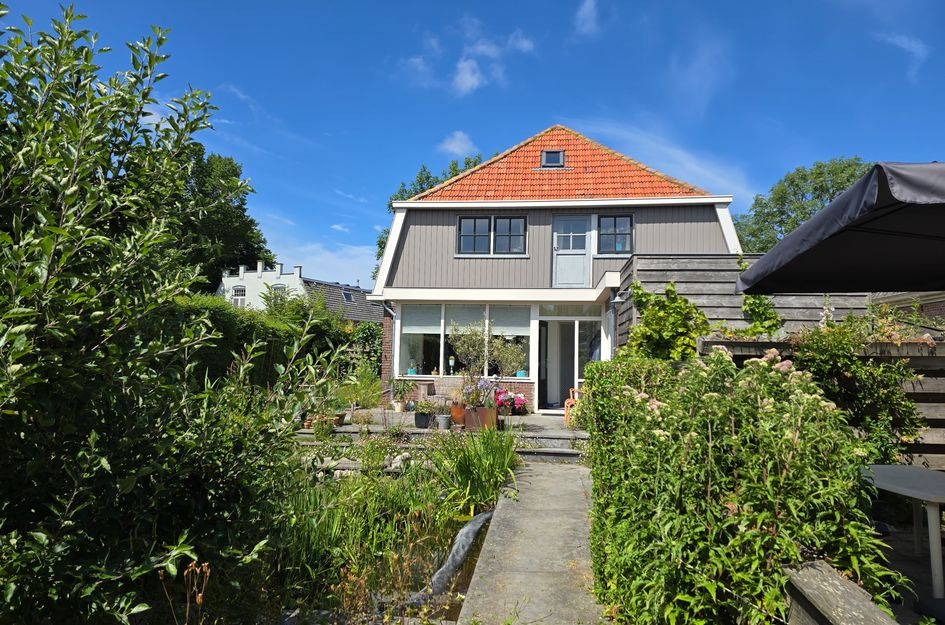 Oosterburen 62