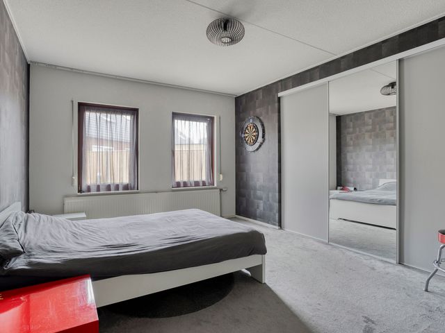Hof te Zandeplein 20, Kloosterzande