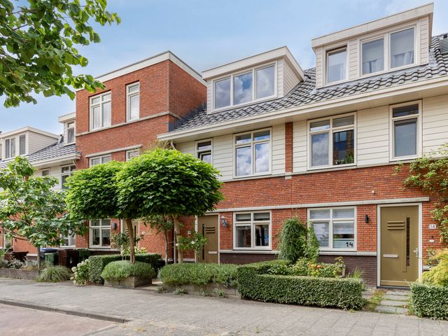 Vennemeerstraat 12, Leiden