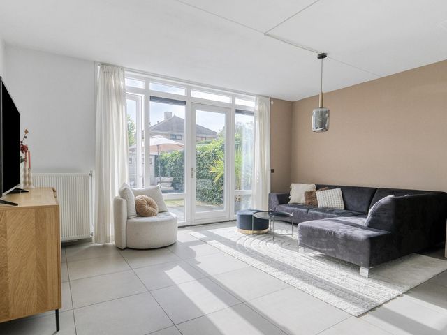 Aurelia 6, Terneuzen