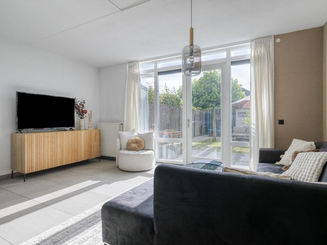 Aurelia 6, Terneuzen