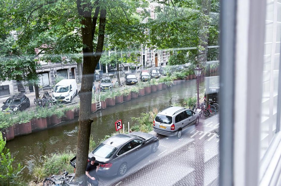 Leliegracht 16