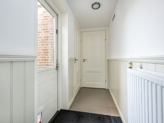 Kerksingel 32, Ooltgensplaat