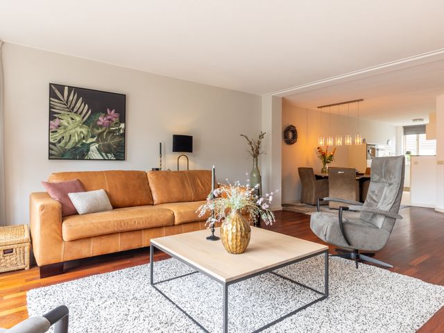 Erve Joost 24, Holten