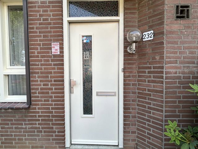 Deken Deutzlaan 232, Kerkrade