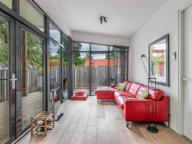Wredehof 44, Rohel