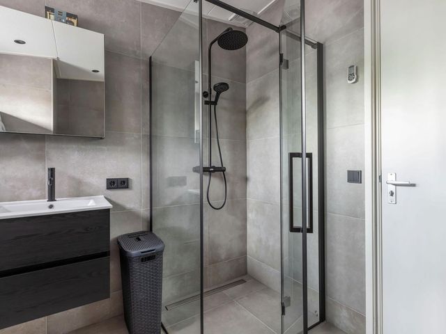 Wredehof 44, Rohel
