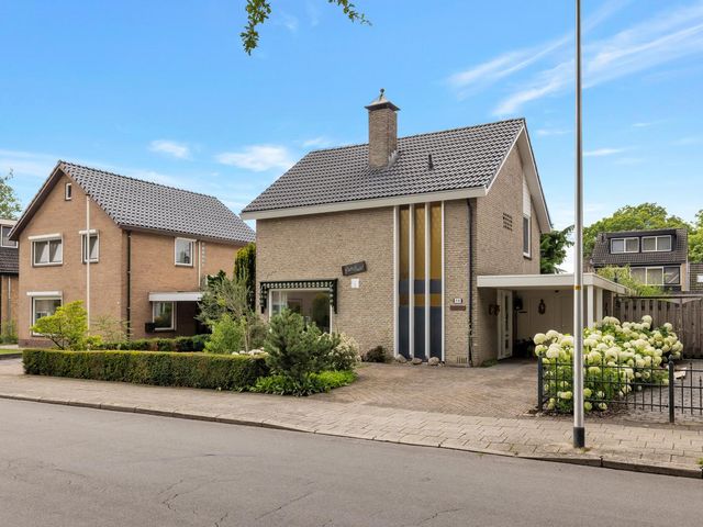 Hogeweg 58, Losser
