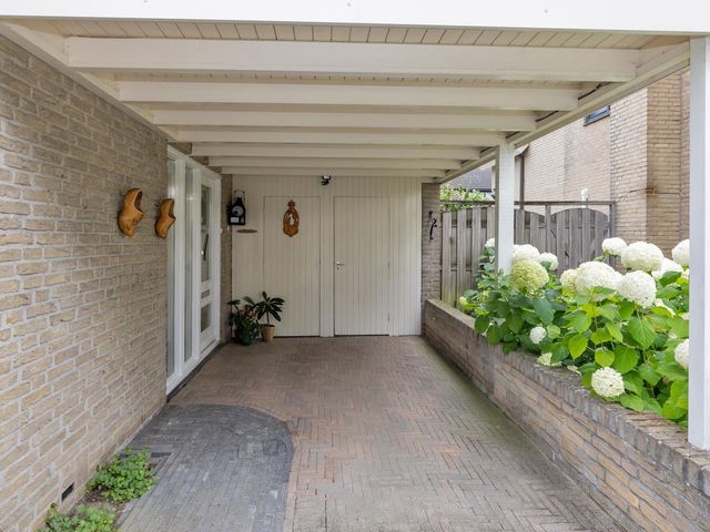 Hogeweg 58, Losser