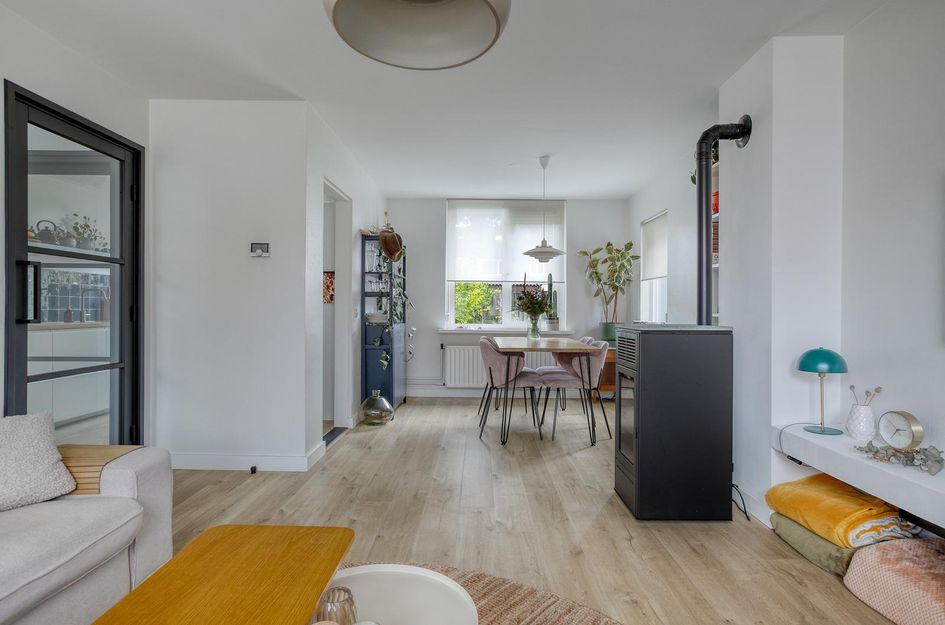 Burg van Poppelstraat 49