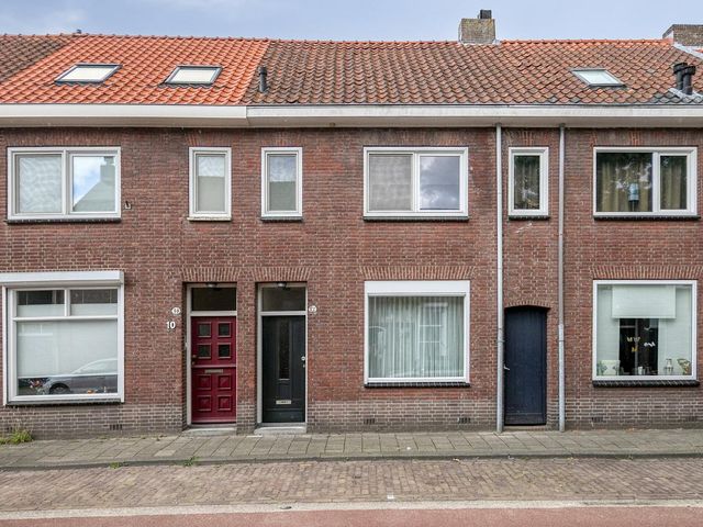 Tongerlose Hoefstraat 12, Tilburg