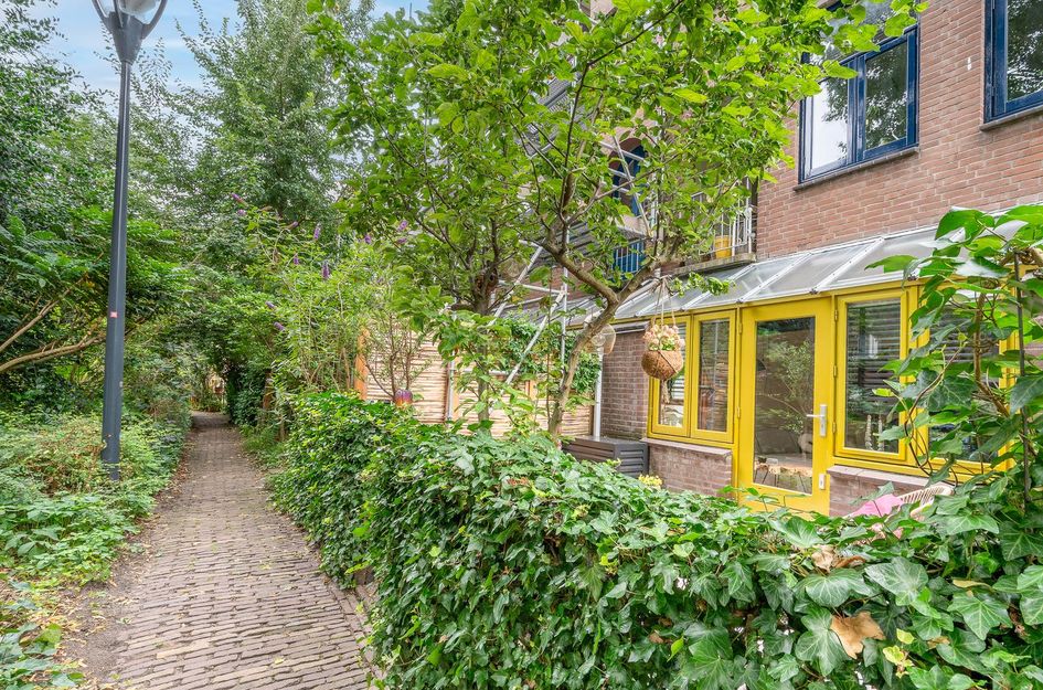 Waterstraat 18