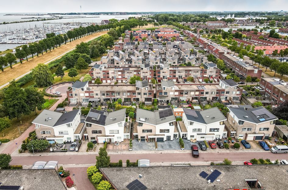 Uitdamstraat 9
