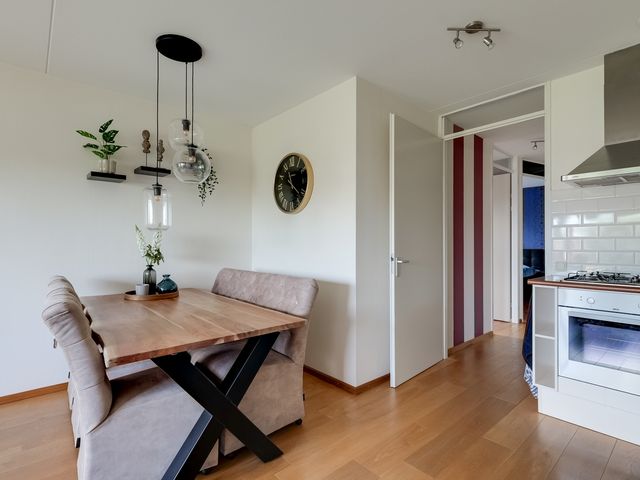 Overtoom 9, Zuidermeer