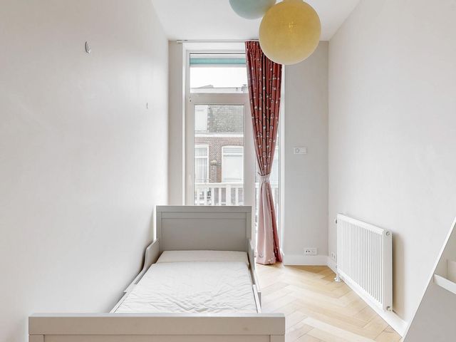 Stephensonstraat 96, 'S-Gravenhage