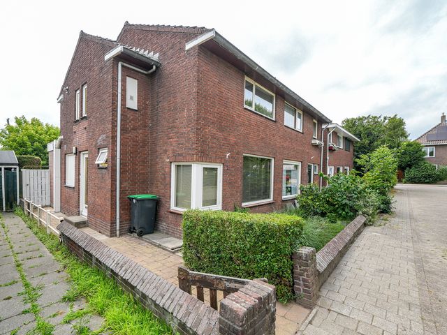 Cronjéplein 8, Ridderkerk