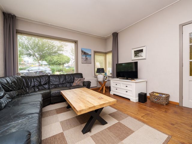 Cronjéplein 8, Ridderkerk