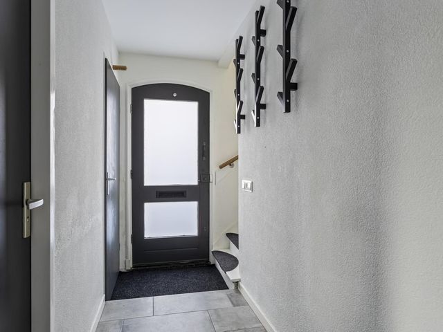 van Glymesstraat 4, Standdaarbuiten