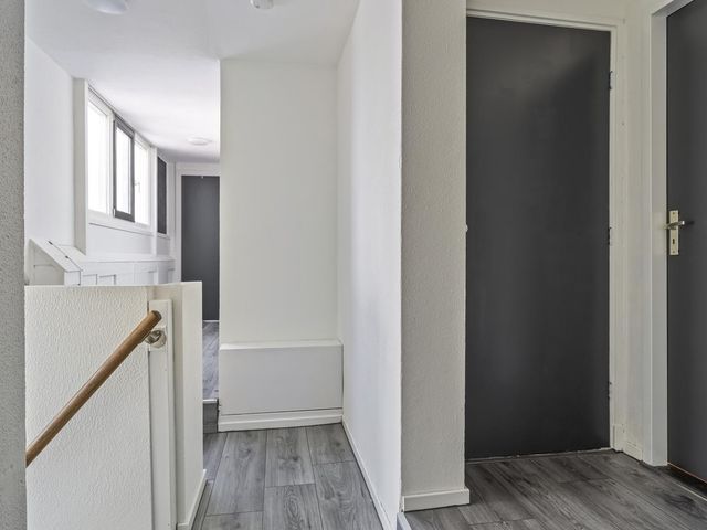 van Glymesstraat 4, Standdaarbuiten