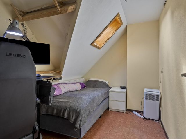 van Glymesstraat 4, Standdaarbuiten